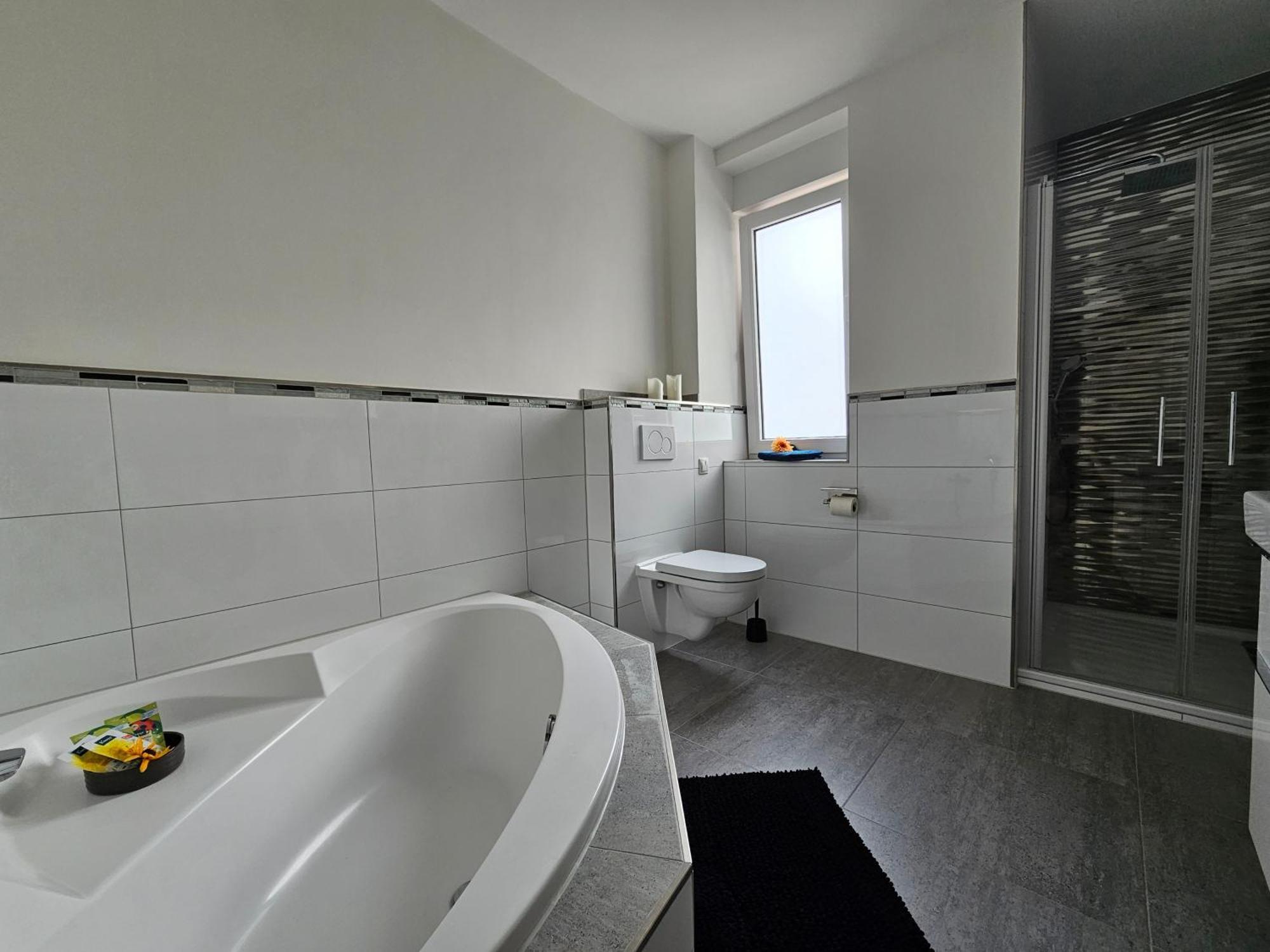 Moderne Doppelhaushaelfte In Oppenheim Villa Exteriör bild
