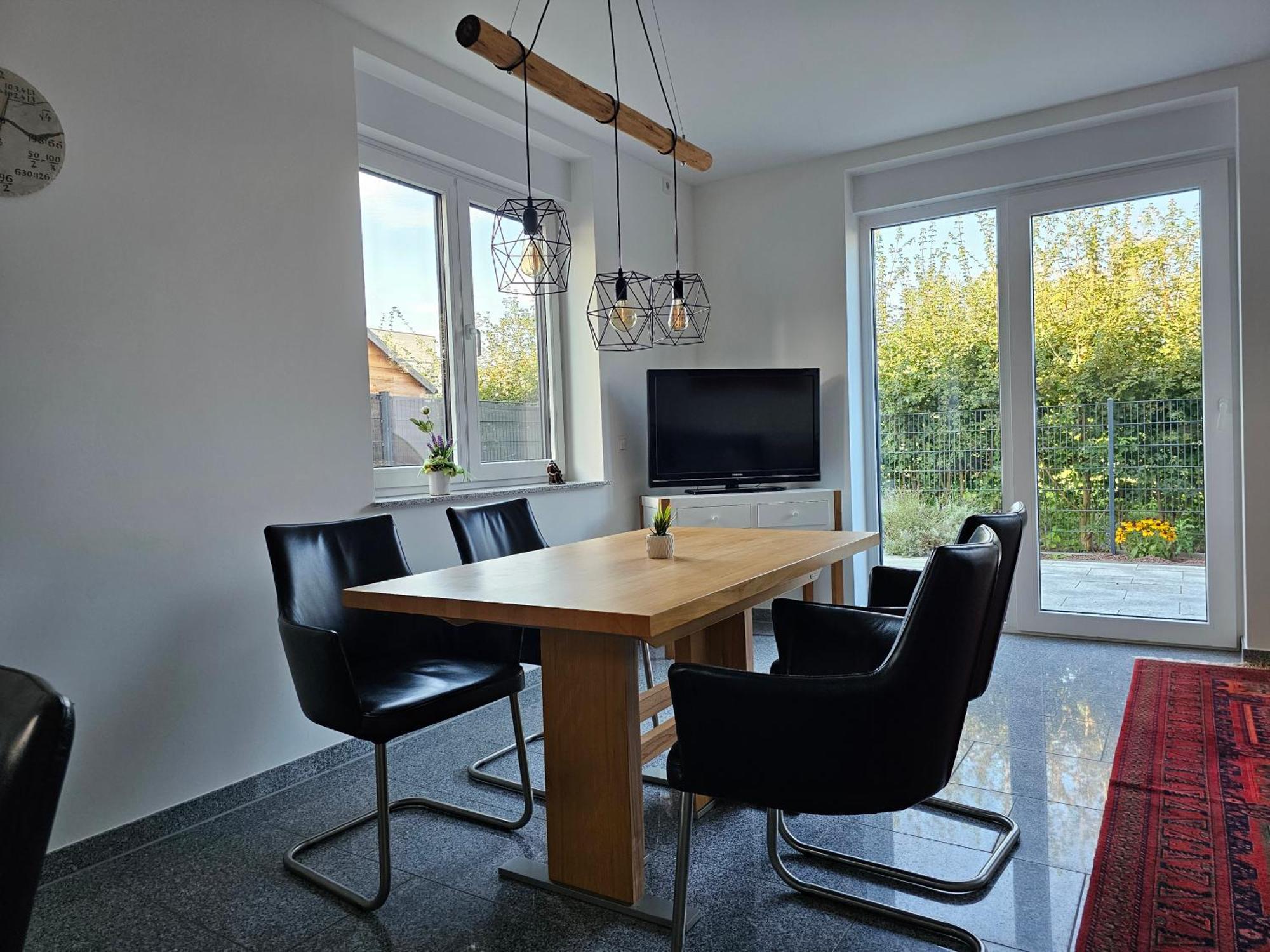 Moderne Doppelhaushaelfte In Oppenheim Villa Exteriör bild